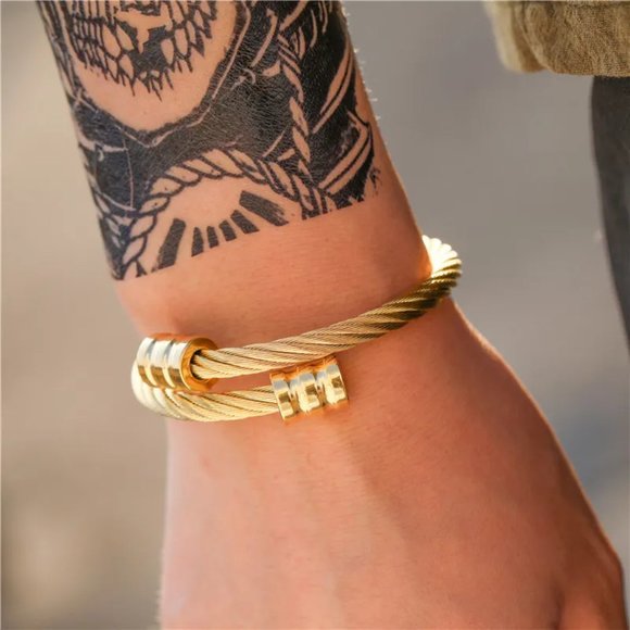 Awesome Cable Style, 18k Gold Pl. Solid Stainless Steel Men's Bracelet / Bangle. - Picture 2 of 3